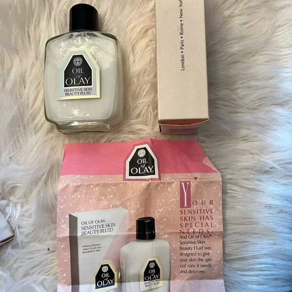 Vintage Olay Oil Of Olay Original Beauty Fluid Lotion 4 oz. Glass Bottle New Box - Picture 4 of 5